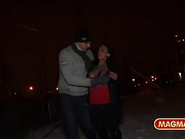 MILF indisk porn tar stor ansiktsbehandling